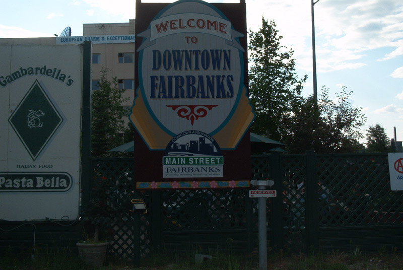 DowntownFairbanks1
